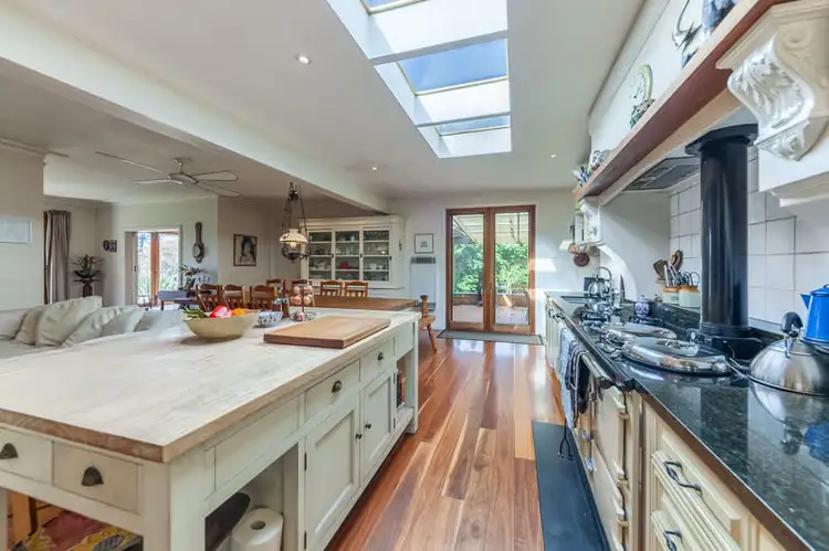 77-79 Blackrange Road, Romsey VIC 3434