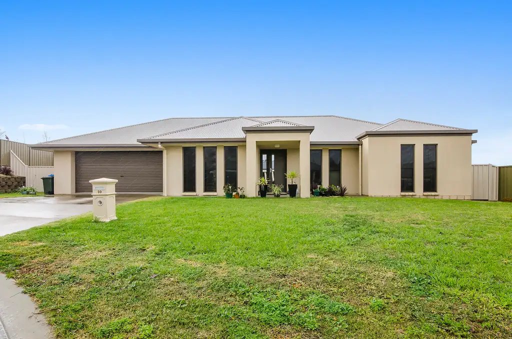 Main view of Homely house listing, 10 GEMSTONE COURT, Mount Gambier SA 5290