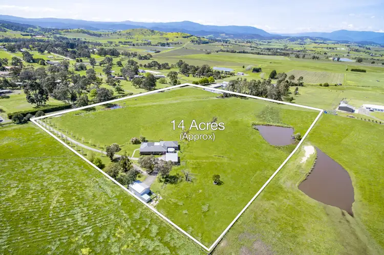 22 Henderson Road, Yarra Glen VIC 3775