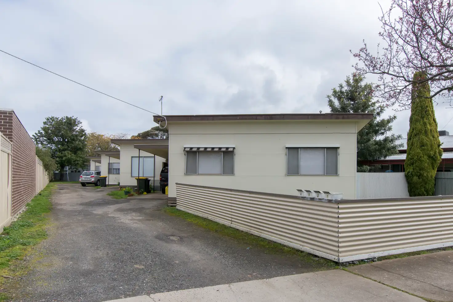 Main view of Homely block of units listing, 1-4 9 Burgess Street, Horsham VIC 3400