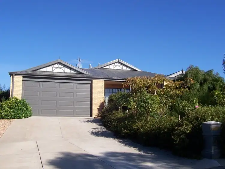 3 Valentine Court, Ballan VIC 3342