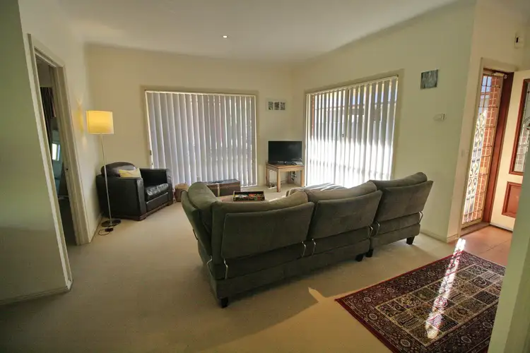 Seventh view of Homely house listing, Unit 2/38 Ailsa St, Mansfield VIC 3722