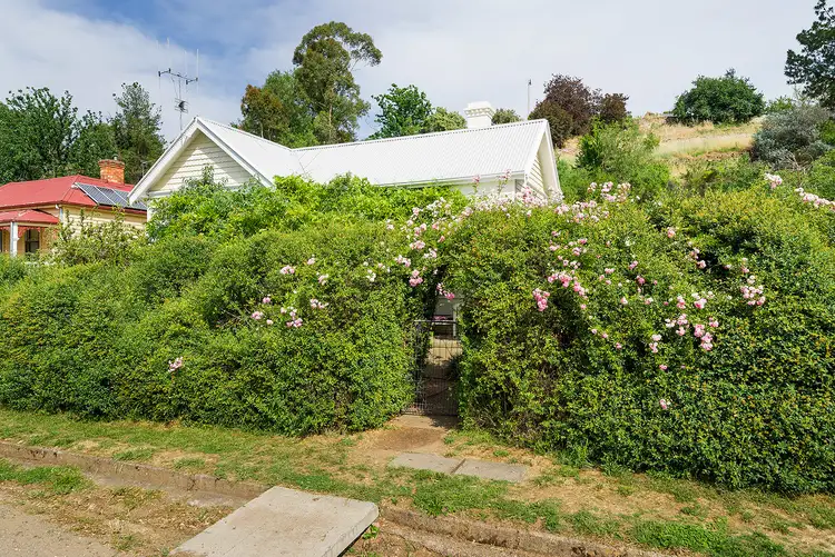 53 Gingell Street, Castlemaine VIC 3450