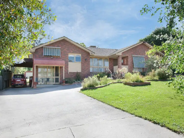 12 Jolley Road, Bunyip VIC 3815