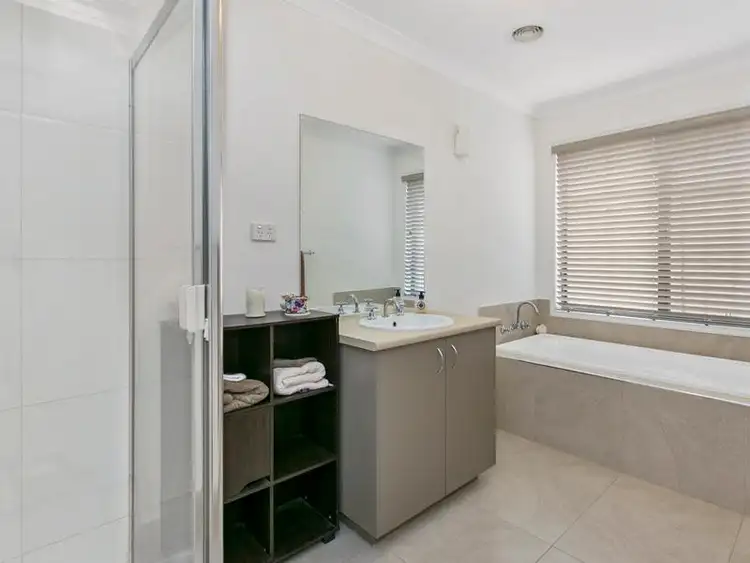 Fifth view of Homely house listing, 39 Manna Gum Drive, Epsom VIC 3551
