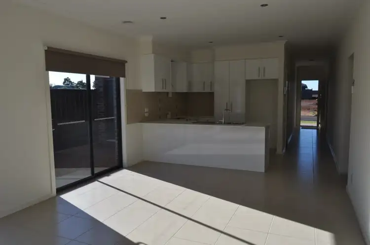 Second view of Homely house listing, 5 Jasper Way, Melton South VIC 3338