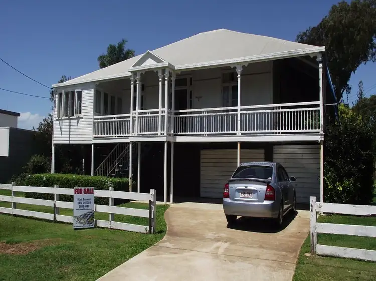 3 Adams St, Scarborough QLD 4020