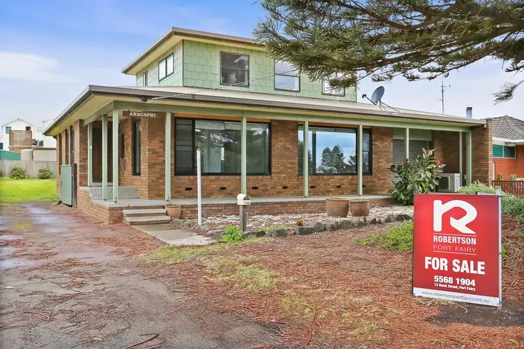 106 Griffith Street, Port Fairy VIC 3284