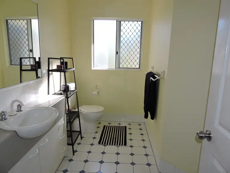 Fifth view of Homely unit listing, 15/32 Cadell St, Toowong QLD 4066