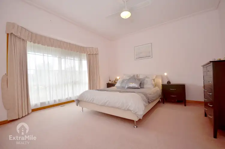 Fifth view of Homely house listing, 4 Langham Drive, Wendouree VIC 3355