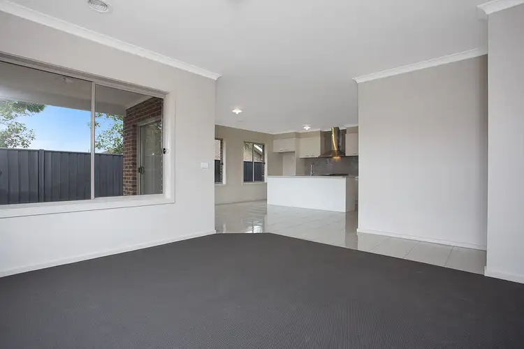 Fifth view of Homely house listing, 17 Roberts Street, Hamilton VIC 3300