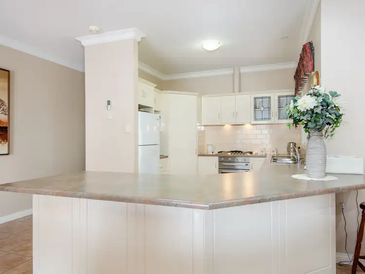 Sixth view of Homely house listing, 2 Huntingdale Court, Mount Gambier SA 5290