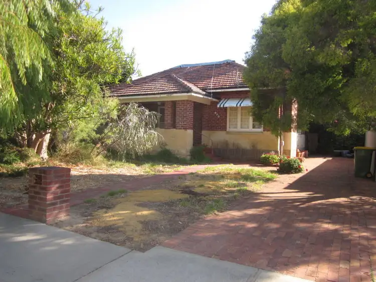 84 Banksia Terrace, Kensington WA 6151