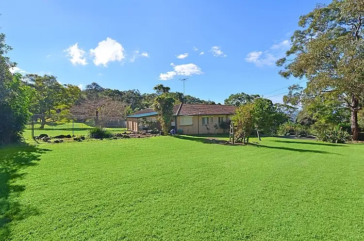 Main view of Homely house listing, 96 Cabbage Tree Road, Bayview NSW 2104
