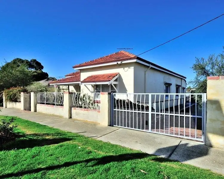 29 Annie Street, Beaconsfield WA 6162