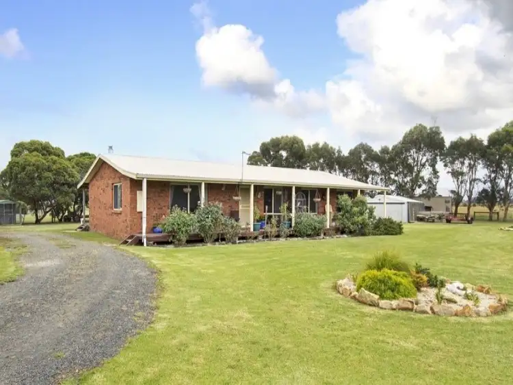 Second view of Homely rural property listing, 14 Panorama Drive, Seaspray VIC 3851