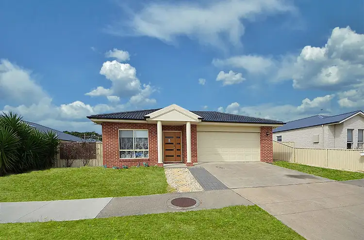 9 Coastal Court, Portland VIC 3305