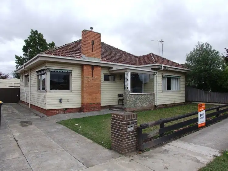 1156 Norman Street, Wendouree VIC 3355