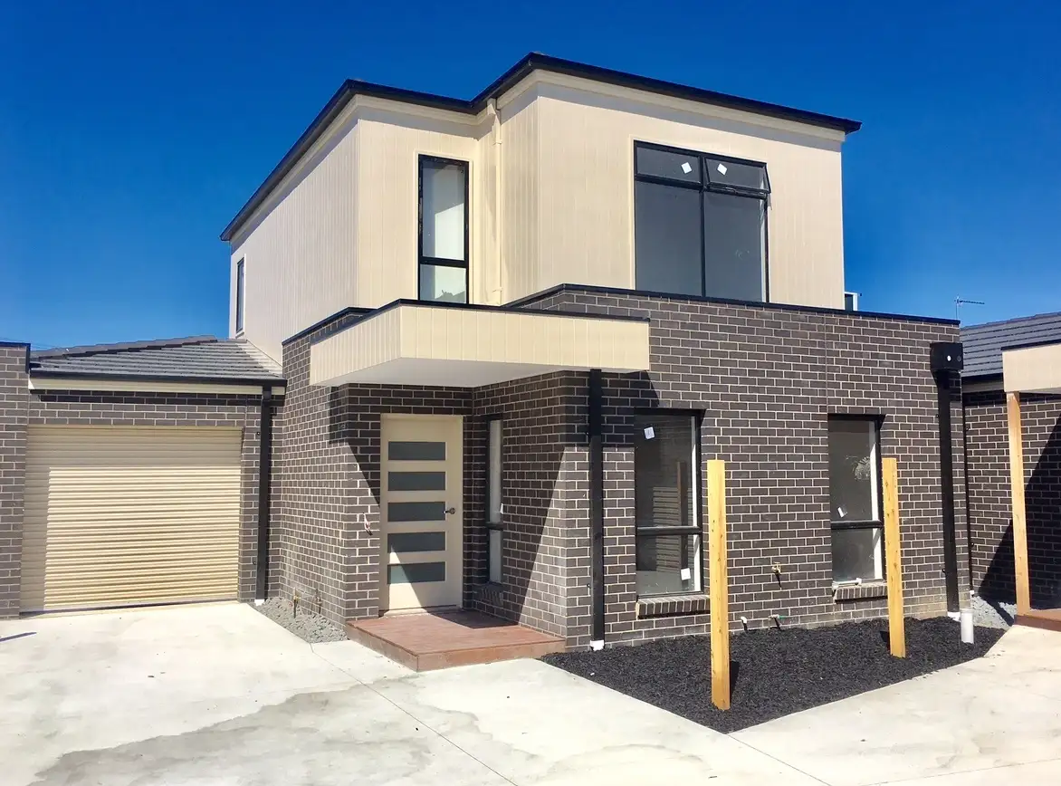 Main view of Homely townhouse listing, 2/12 Cheltenham Rd, Newcomb VIC 3219