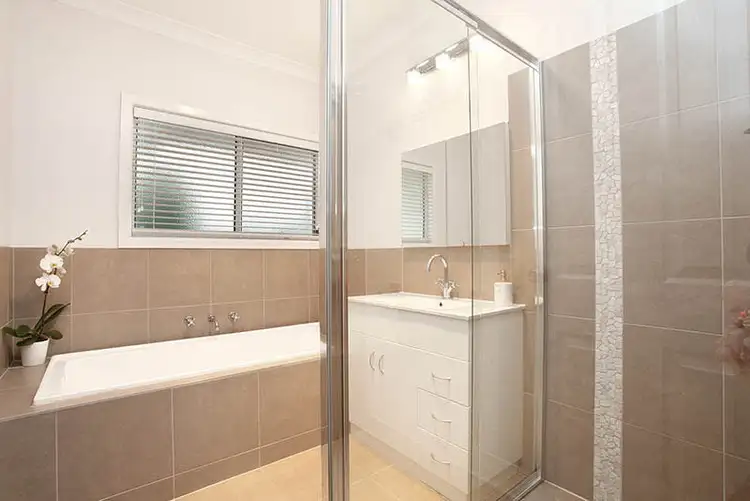 Sixth view of Homely house listing, 2/278 Grimshaw Street, Watsonia VIC 3087