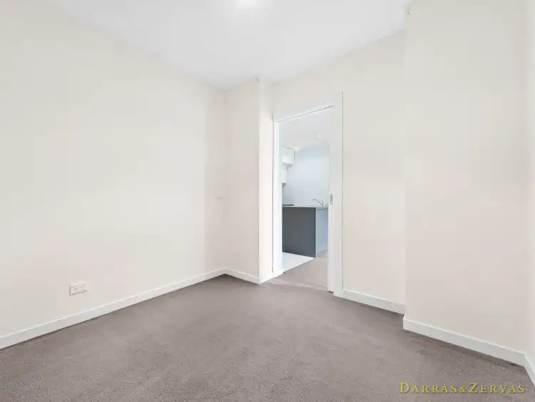 Fifth view of Homely apartment listing, 27/2 Greenfield Drive, Clayton VIC 3168