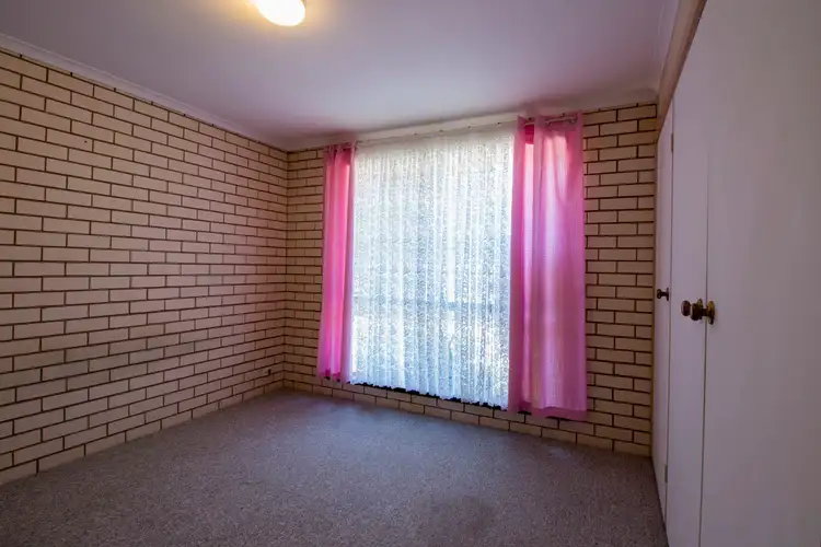 Seventh view of Homely townhouse listing, 2/428 Kotthoff Street, Lavington NSW 2641