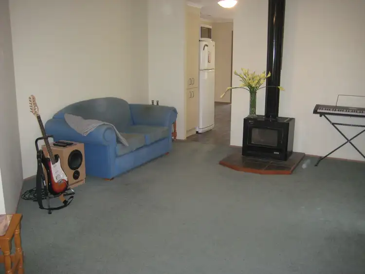 Sixth view of Homely house listing, 8 Scenic Court, Gisborne VIC 3437