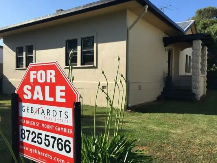 Second view of Homely house listing, 6 Eglington Terrace, Mount Gambier SA 5290