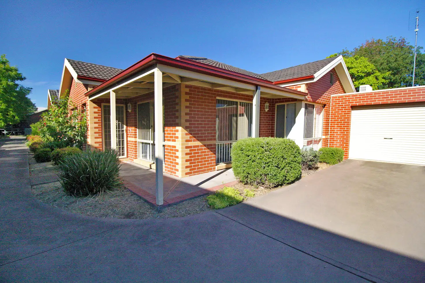 Main view of Homely house listing, Unit 2/38 Ailsa St, Mansfield VIC 3722