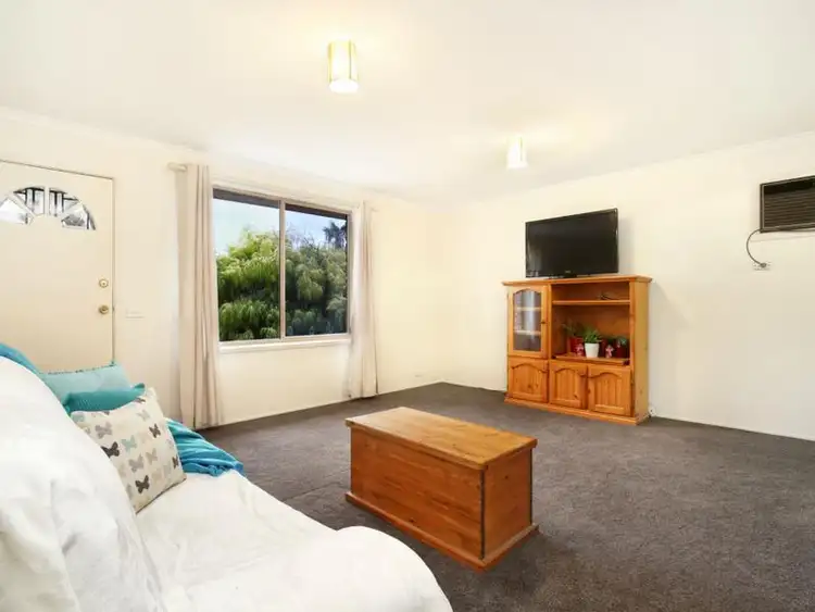Fifth view of Homely unit listing, Unit 2/22 Fosbery Crescent, Viewbank VIC 3084