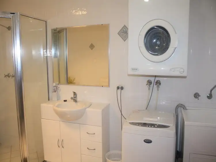 Second view of Homely apartment listing, G003/7 Lake Terrace West, Mount Gambier SA 5290