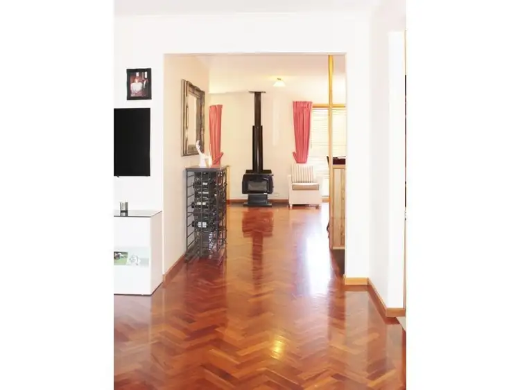 Fifth view of Homely house listing, 7 Karoola Court, Hallett Cove SA 5158