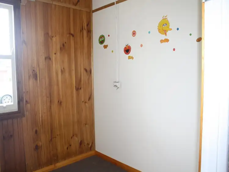 Third view of Homely house listing, 5 Hammer Court, Mount Gambier SA 5290