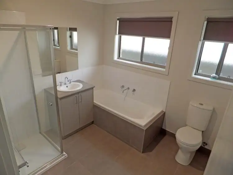 Third view of Homely townhouse listing, 5/6 Tweddle Street, Kyabram VIC 3620