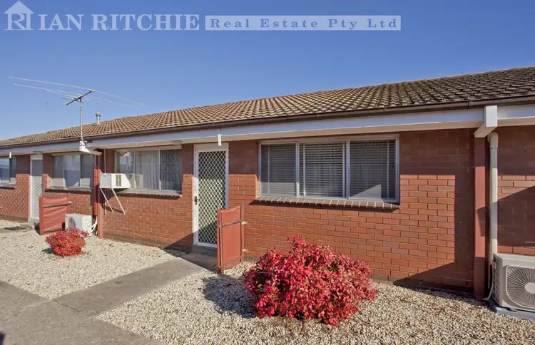 Main view of Homely unit listing, 2/378 Fallon Street, North Albury NSW 2640