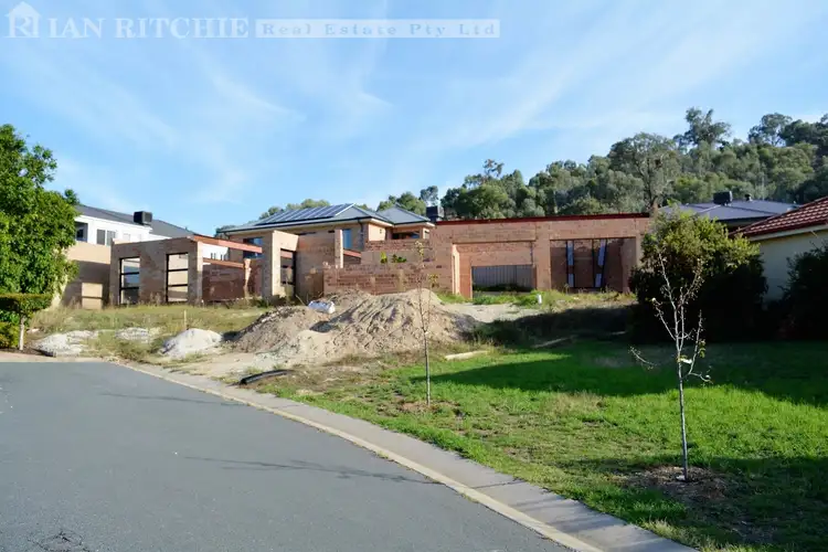 6 La trobe Court, West Wodonga VIC 3690