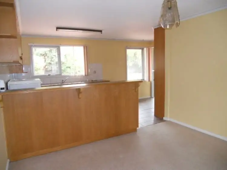 Sixth view of Homely house listing, 5 Elm Avenue, Mount Gambier SA 5290