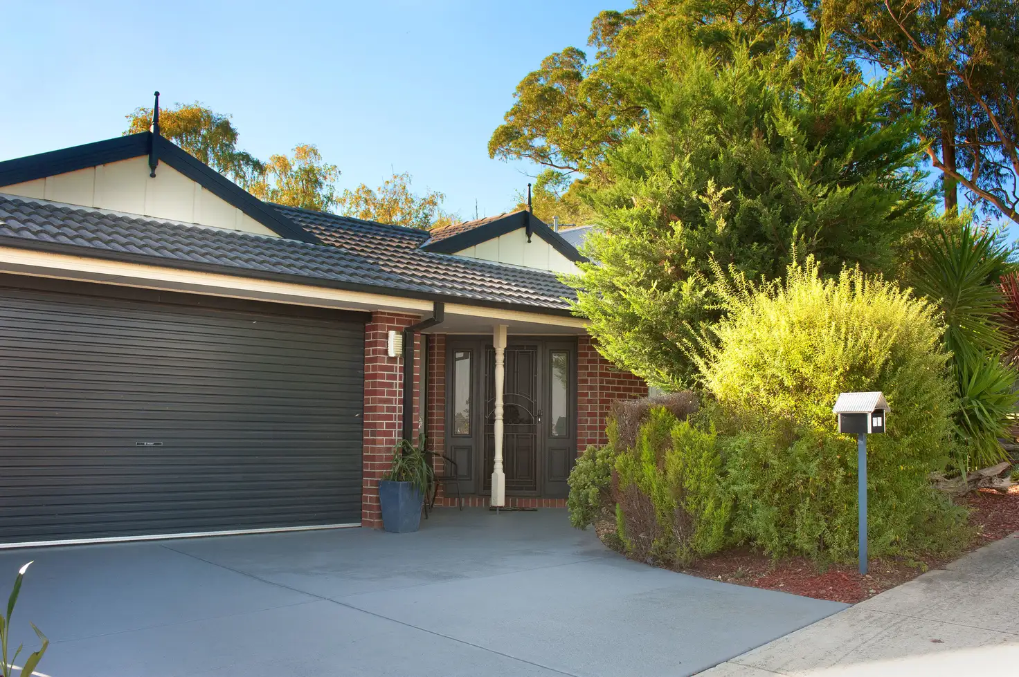 Main view of Homely house listing, 24 Palm Square, Drouin VIC 3818