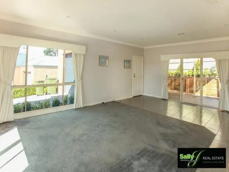 Second view of Homely unit listing, 2/76 McNeilly Street, Drouin VIC 3818