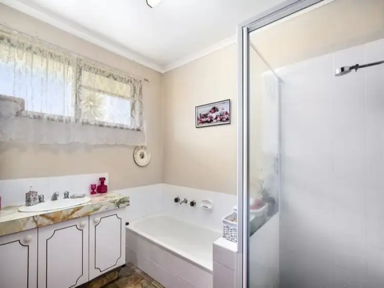 Sixth view of Homely unit listing, 2/21 Topping Street, Sale VIC 3850