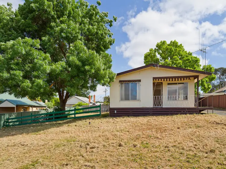 Main view of Homely house listing, 11 Roderick Street, Castlemaine VIC 3450