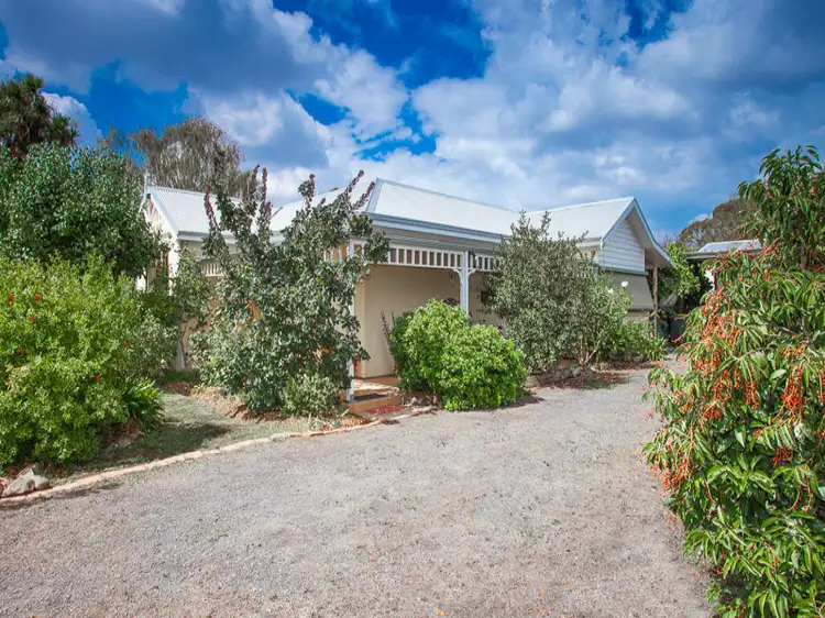 7 Ward Street, Kyneton VIC 3444