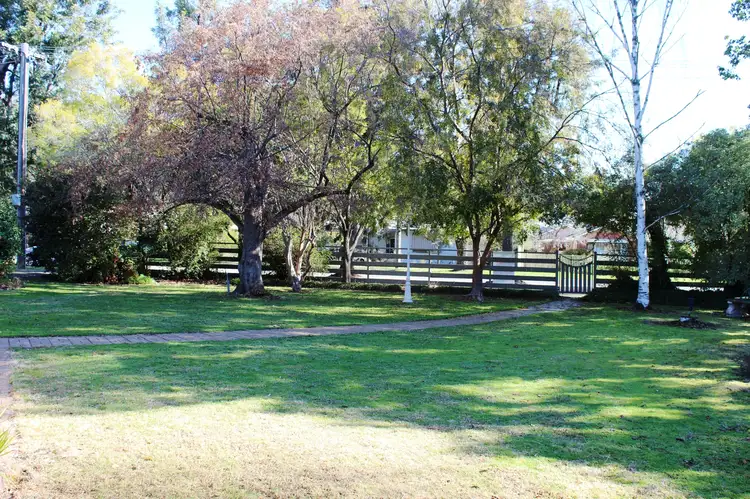 Fifth view of Homely house listing, 15 Garden Street, Benalla VIC 3672