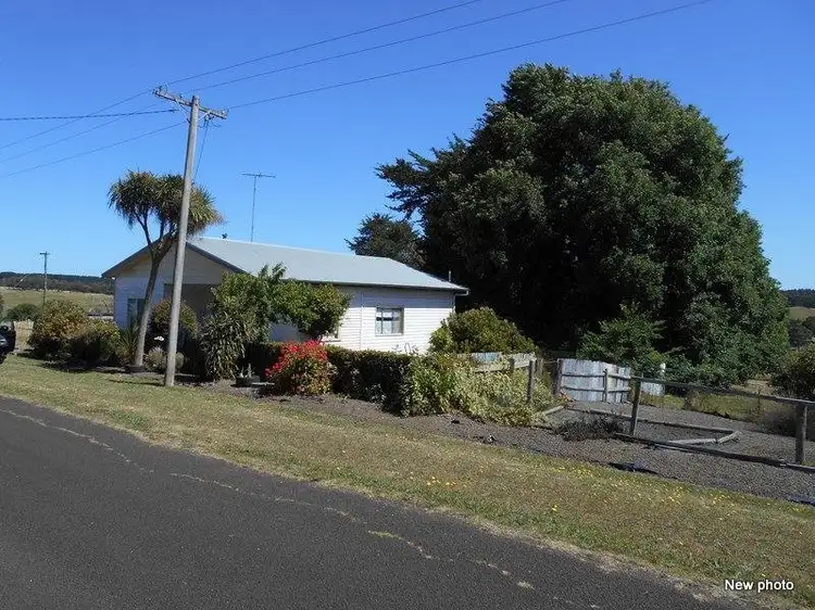 27 Simpson Street, Digby VIC 3309