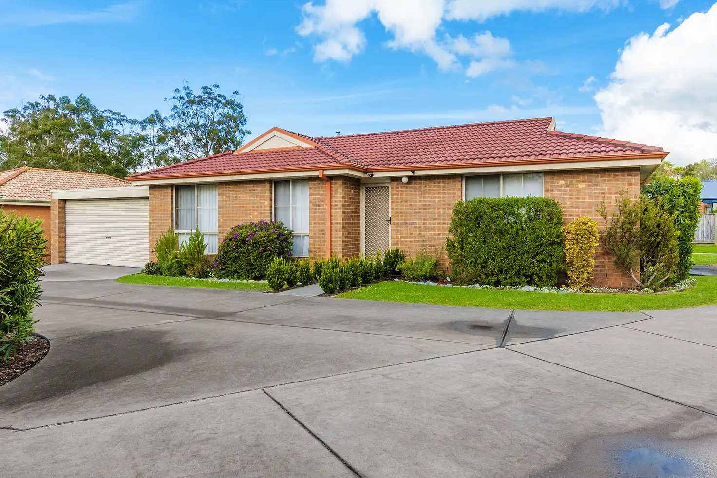 Main view of Homely unit listing, 1/3 Gumleaf Place, Drouin VIC 3818