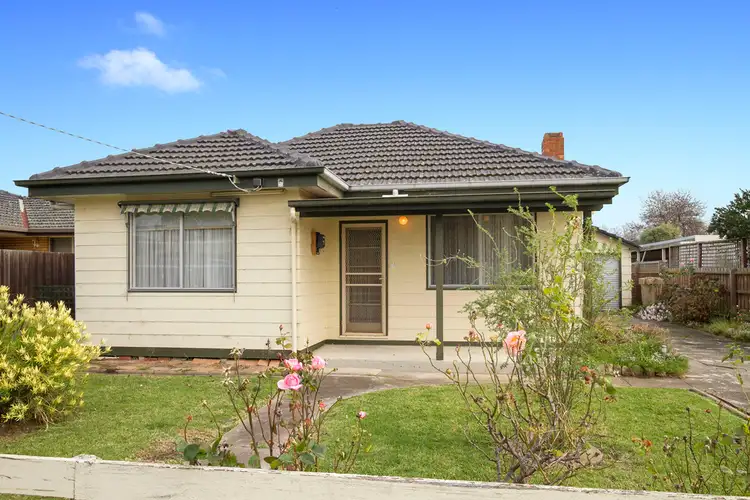 Second view of Homely house listing, 26 Valentine Crescent, Sale VIC 3850