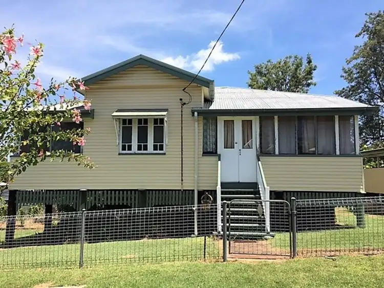 21 Lawrence Street, North Ipswich QLD 4305