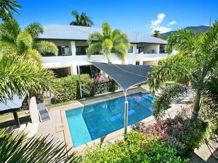 5/12 Oyster Ct, Trinity Beach QLD 4879
