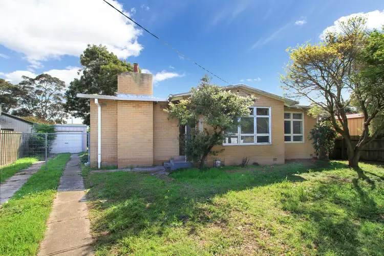 2 Bergen Crescent, Sale VIC 3850