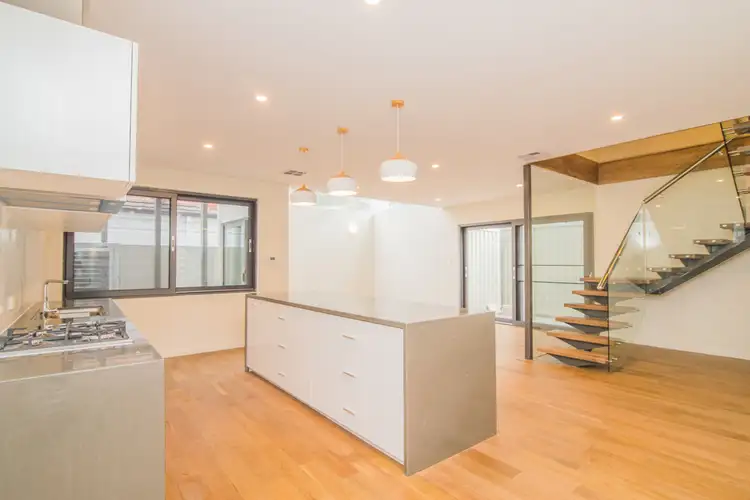4/346 Mill Point Rd, South Perth WA 6151